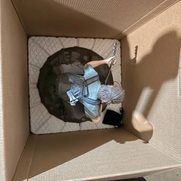 Sony PS4 The Last of Us Part II Collector's Edition - Black and Gray - Picture 12 of 13